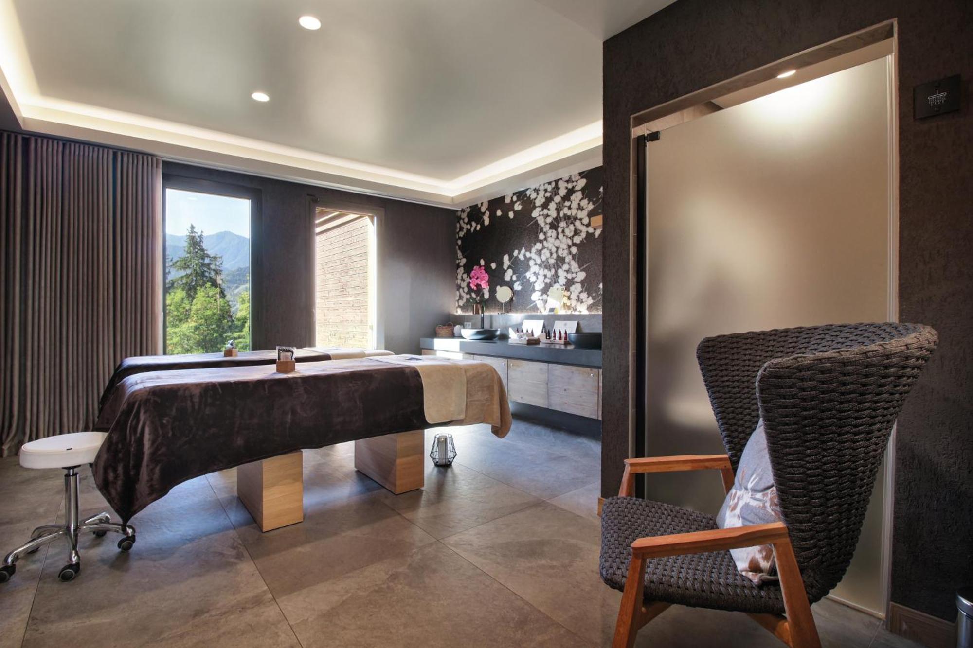 Pure Montagne Resort & Spa Saint-Martin-Vésubie エクステリア 写真