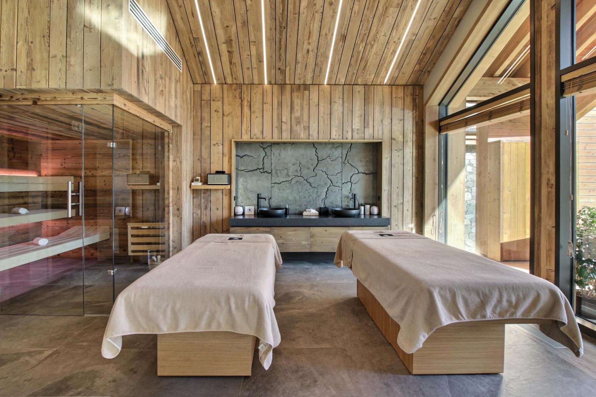 Pure Montagne Resort & Spa Saint-Martin-Vésubie エクステリア 写真